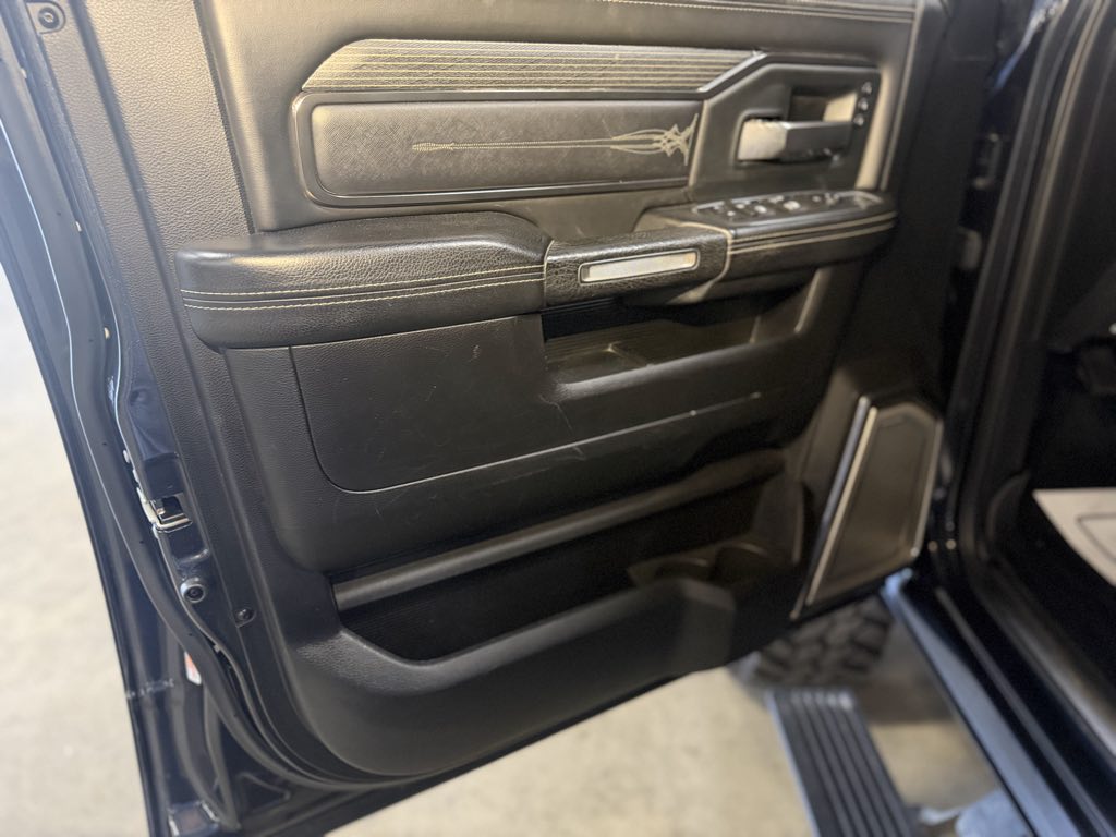 Photo 25 of this Ram 2500