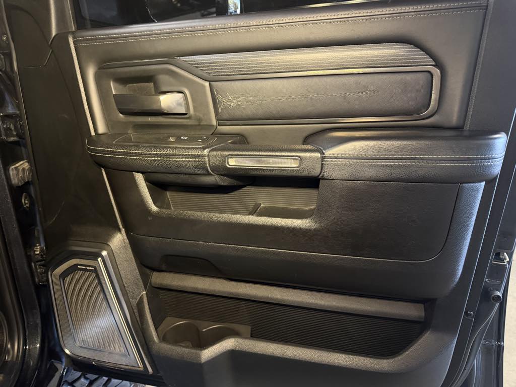 Photo 30 of this Ram 2500