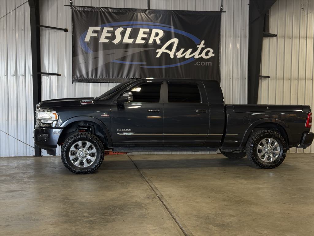 Photo 35 of this Ram 2500