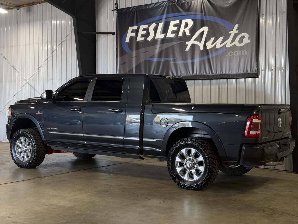 Photo 36 of this Ram 2500