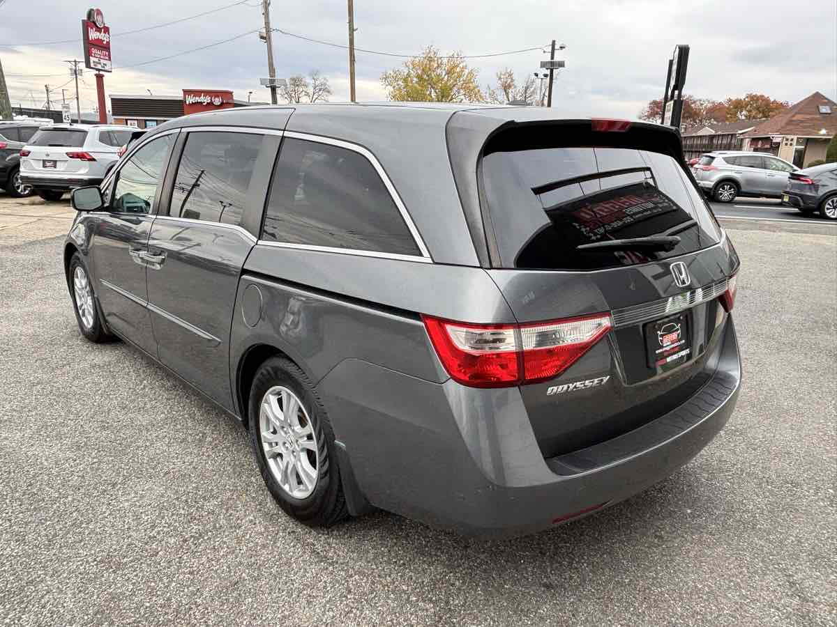 2012 Honda Odyssey EX-L photo 3