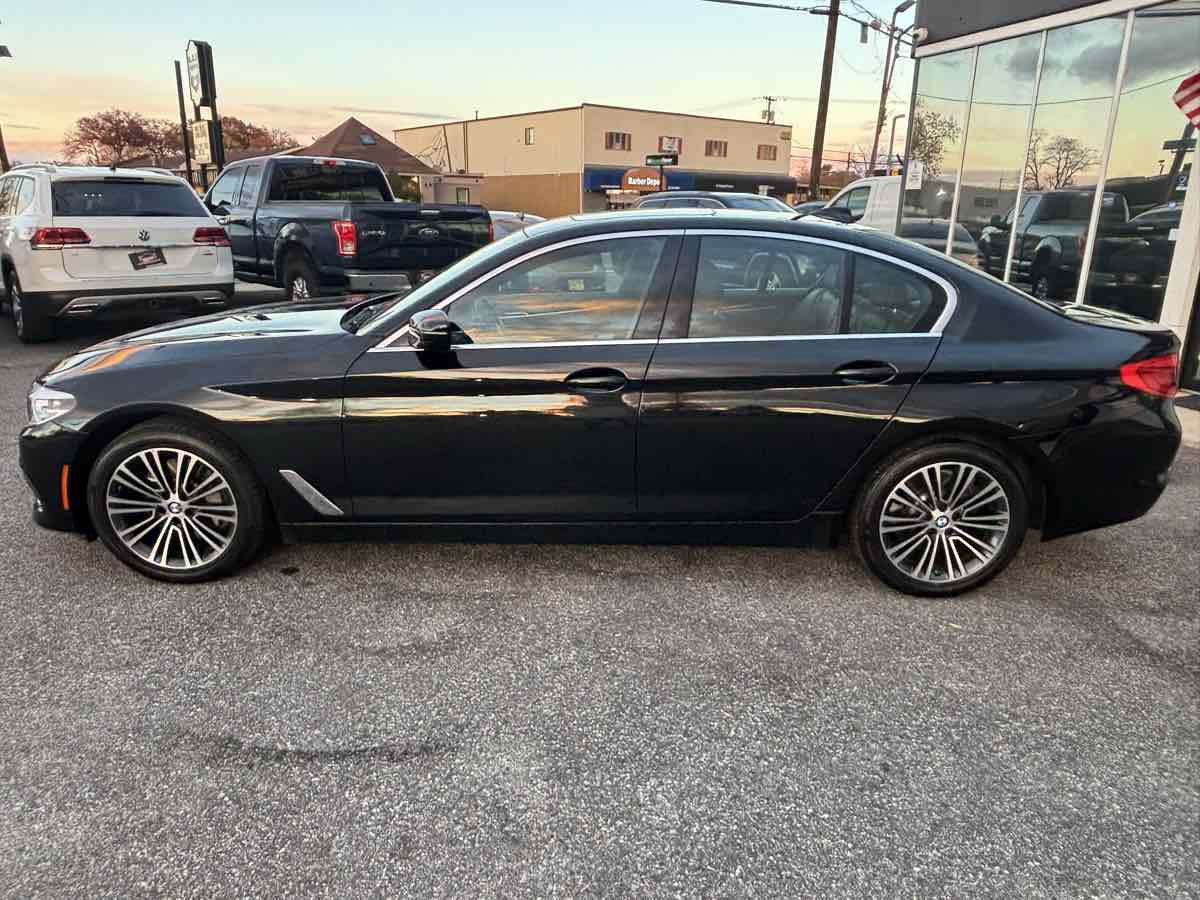 2019 Bmw 530i xDrive Sedan photo 2