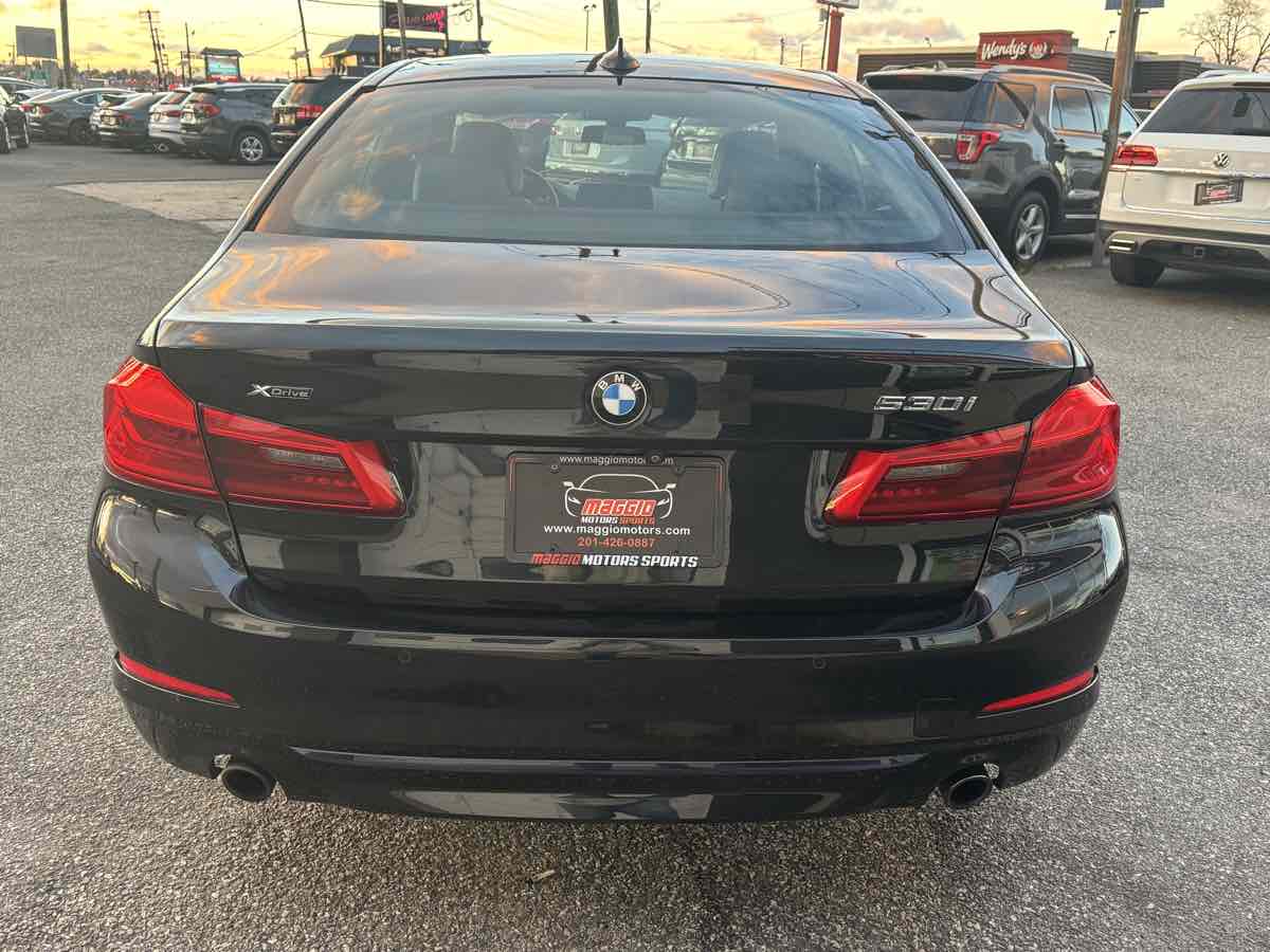 2019 Bmw 530i xDrive Sedan photo 4