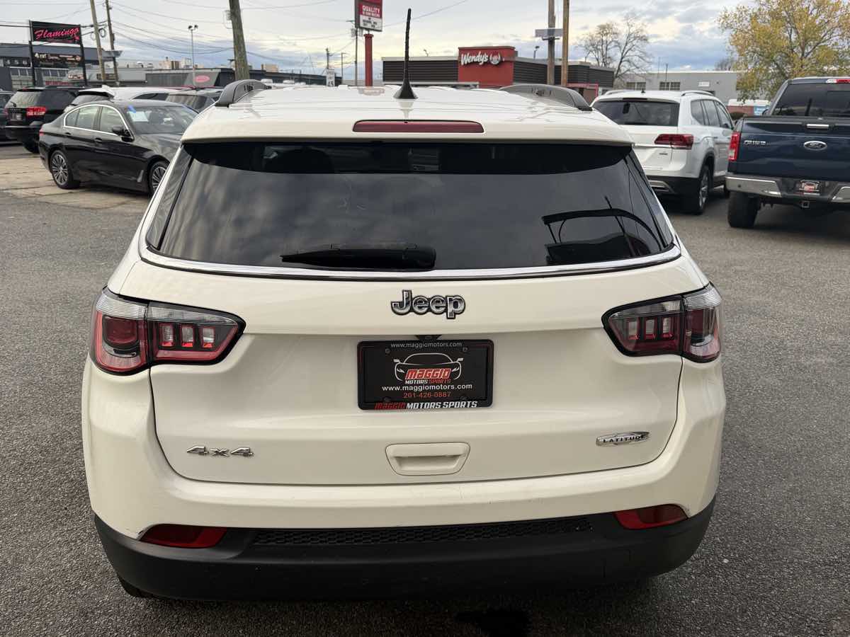 2019 Jeep Compass North Edition Latitude photo 3