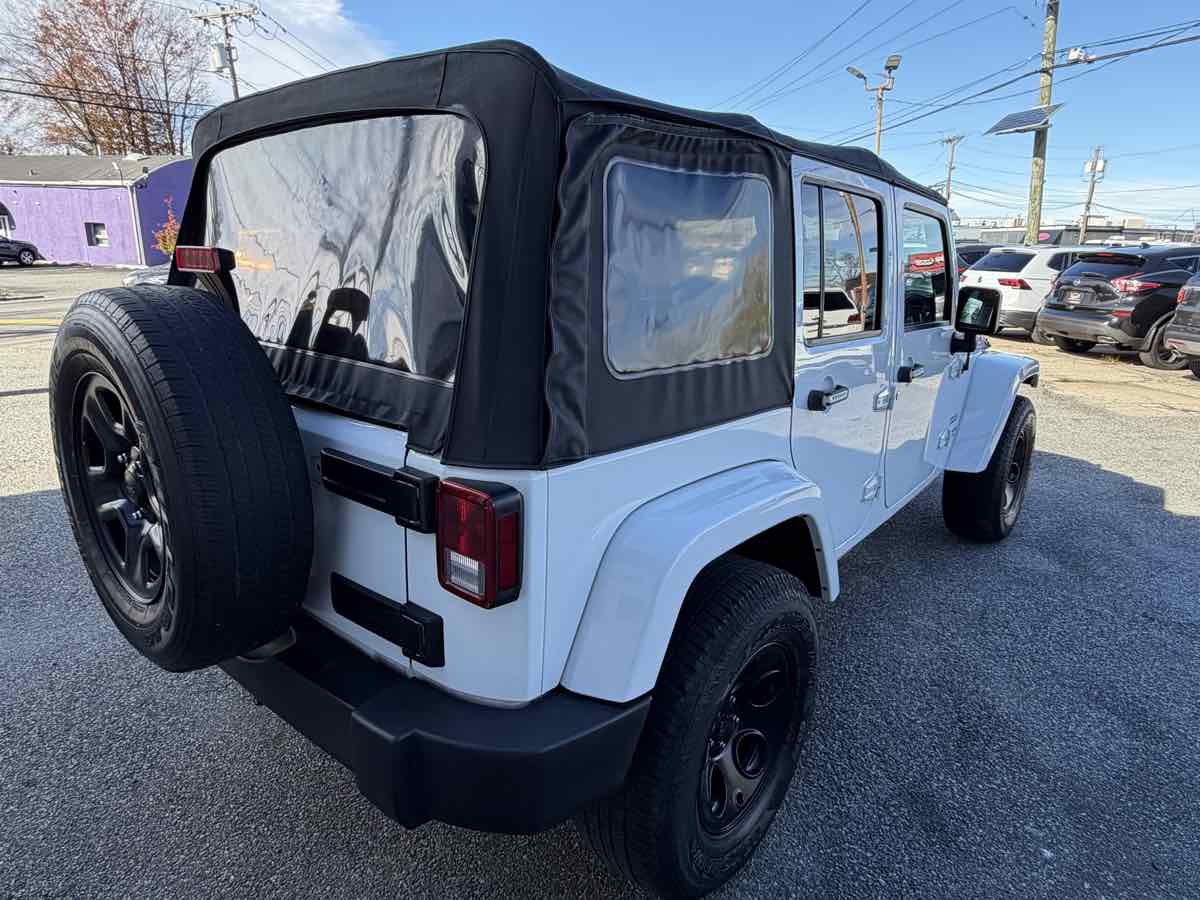 2016 Jeep Wrangler Unlimited Sport photo 3