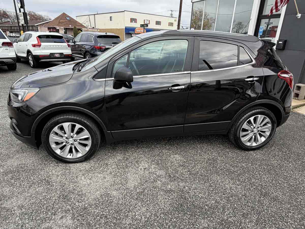 2020 Buick Encore Preferred photo 2