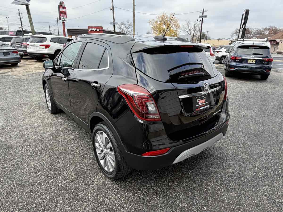 2020 Buick Encore Preferred photo 3