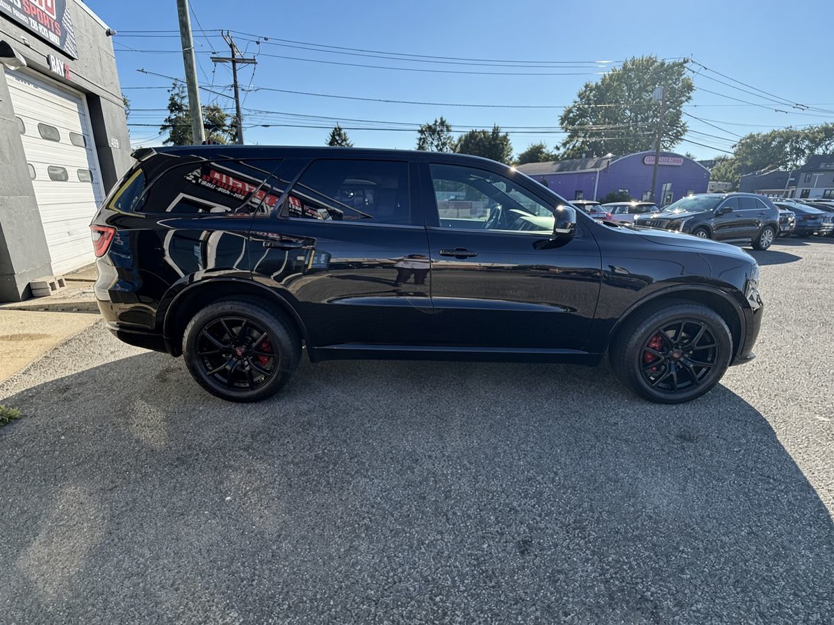 Photo 6 of this Dodge Durango