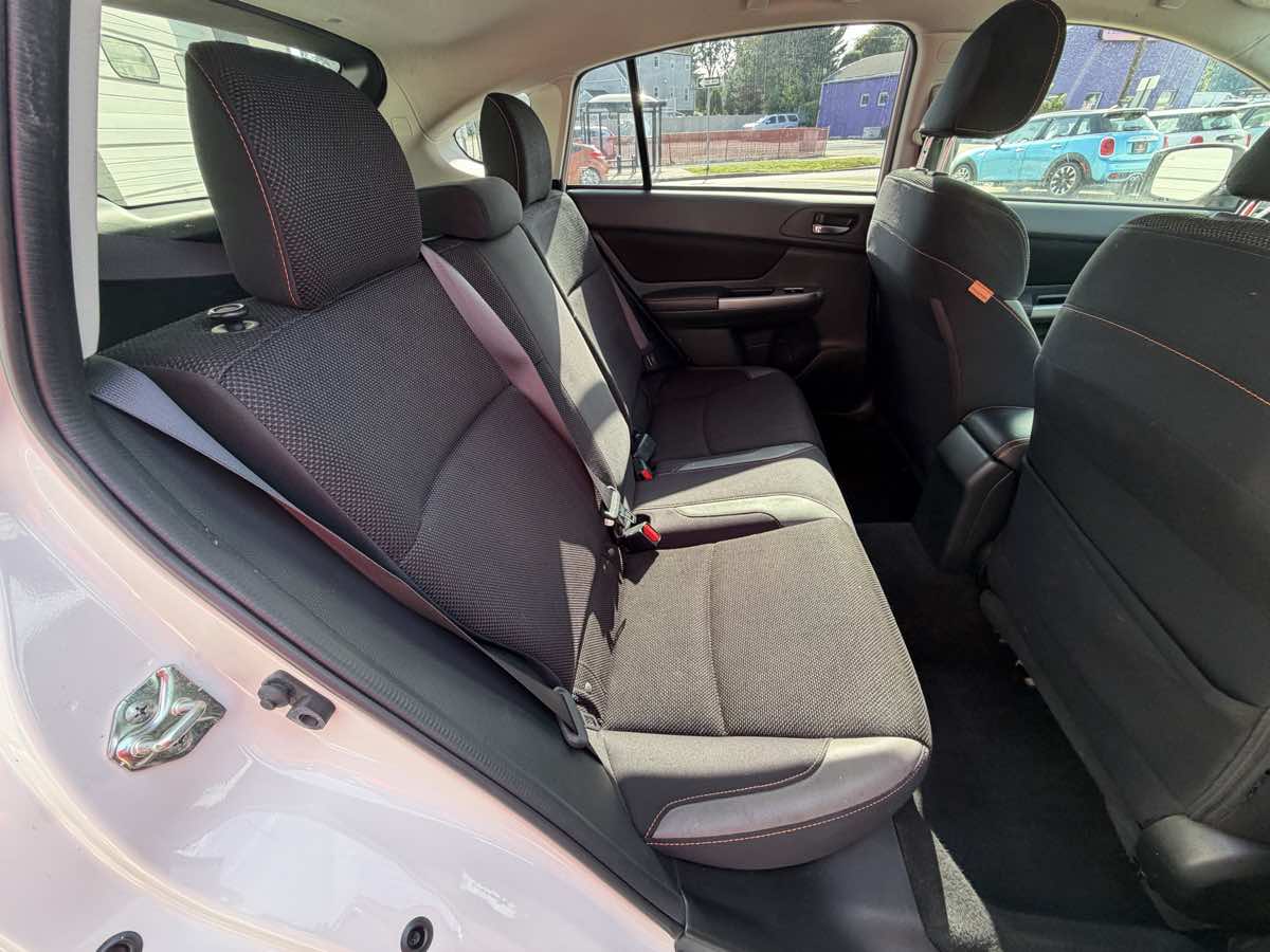 Photo 14 of this Subaru Crosstrek
