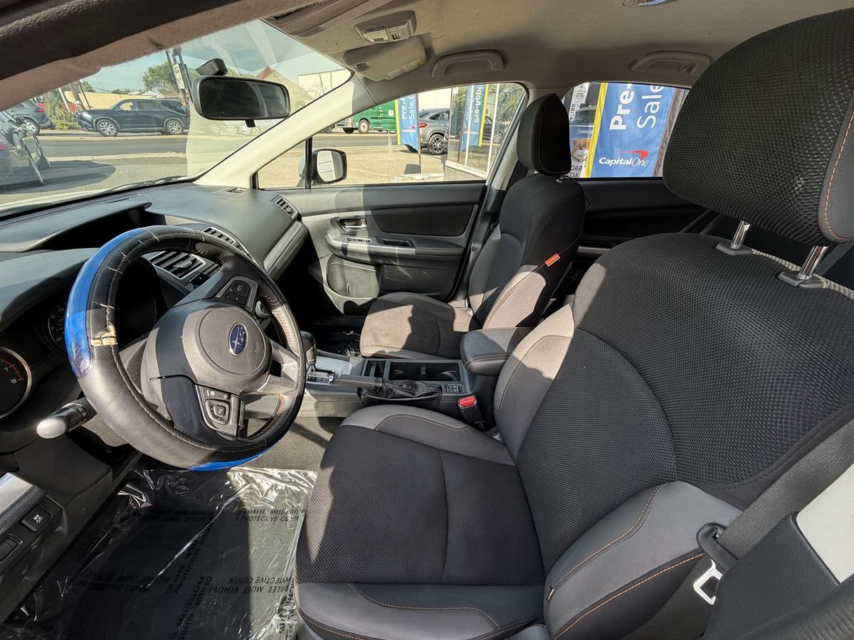 Photo 9 of this Subaru Crosstrek