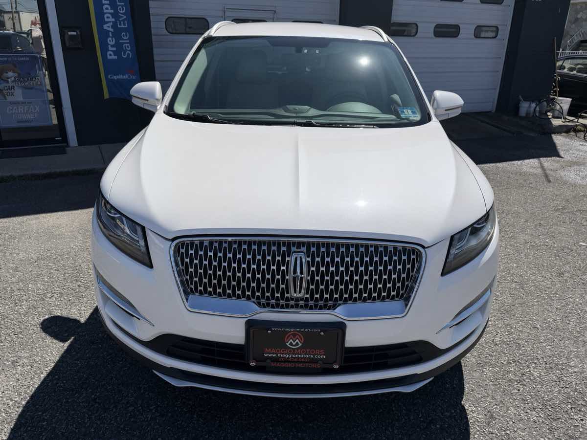 Photo 7 of this Lincoln MKC