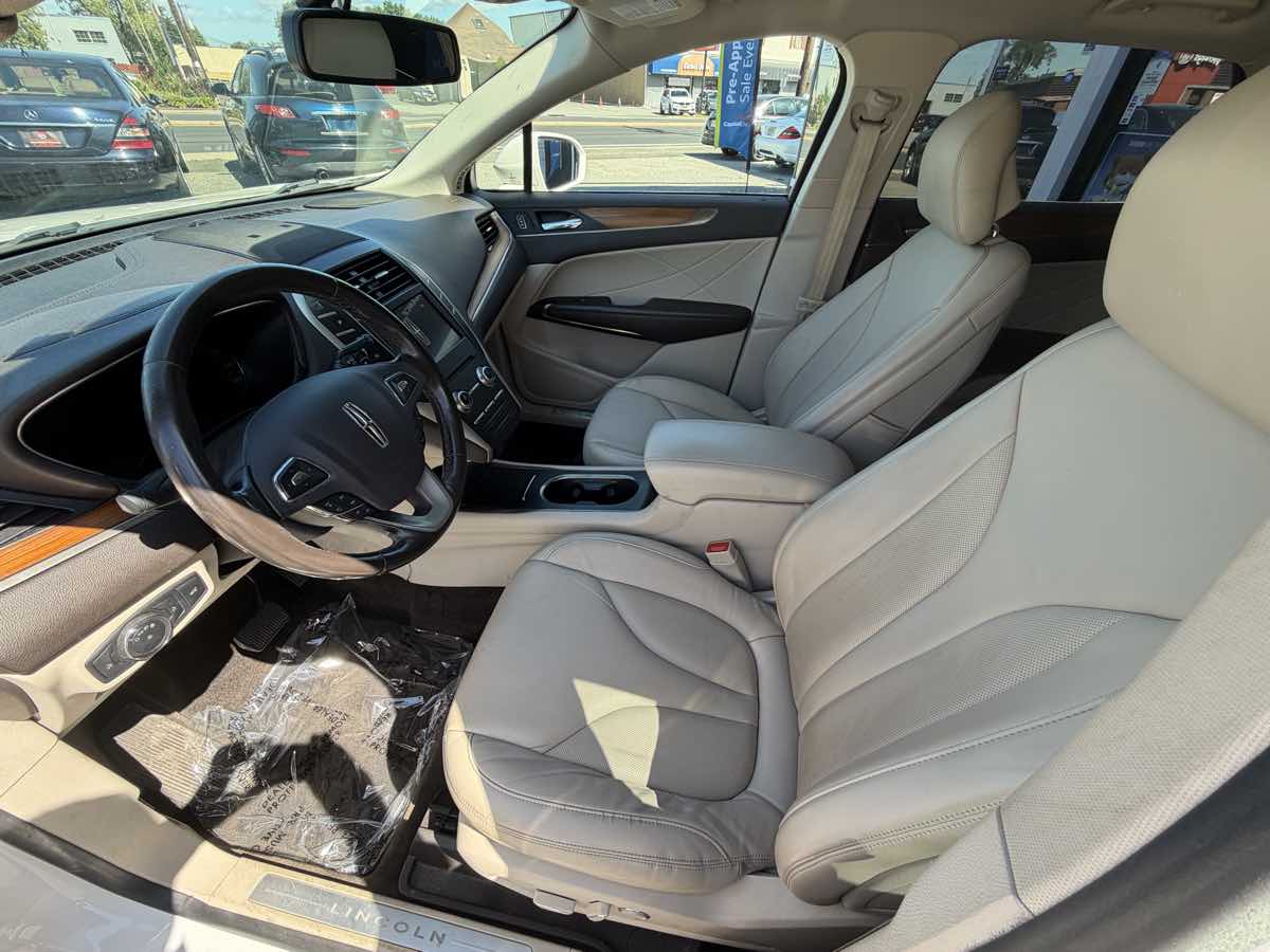 Photo 8 of this Lincoln MKC