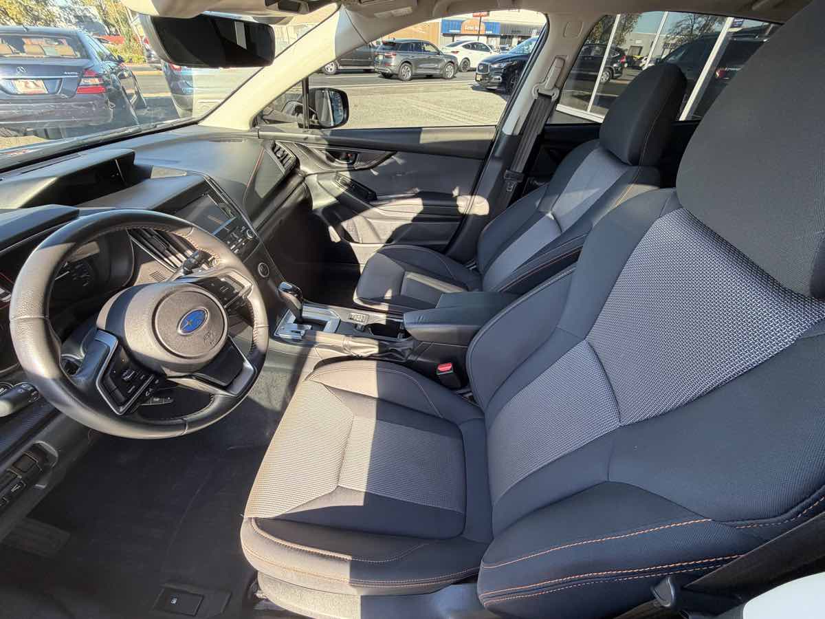 Photo 9 of this Subaru Crosstrek