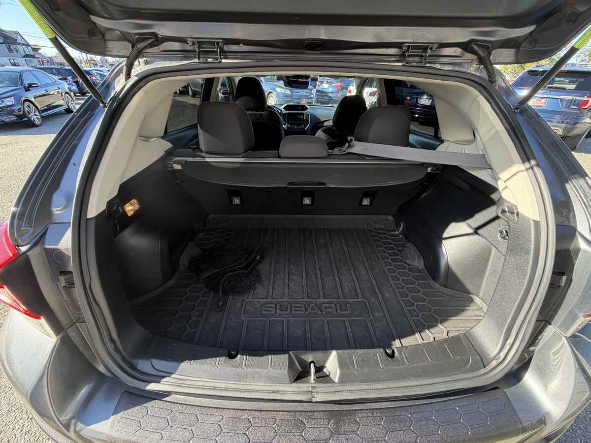 Photo 13 of this Subaru Crosstrek