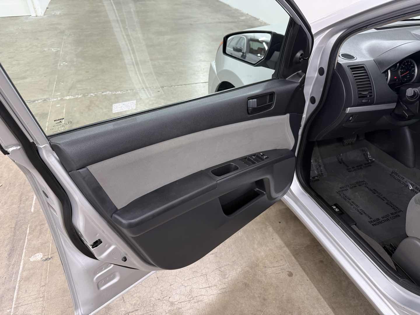 2012 Nissan Sentra - Photo 14