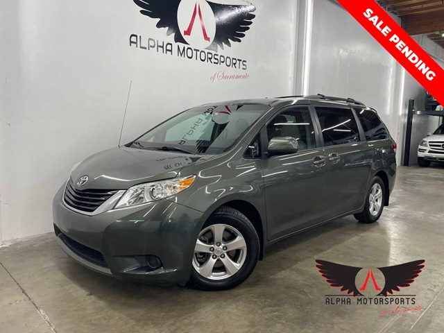 Cypress Pearl 2013 Toyota Sienna LE 7-Passenger Minivan Front-Wheel Drive Automatic