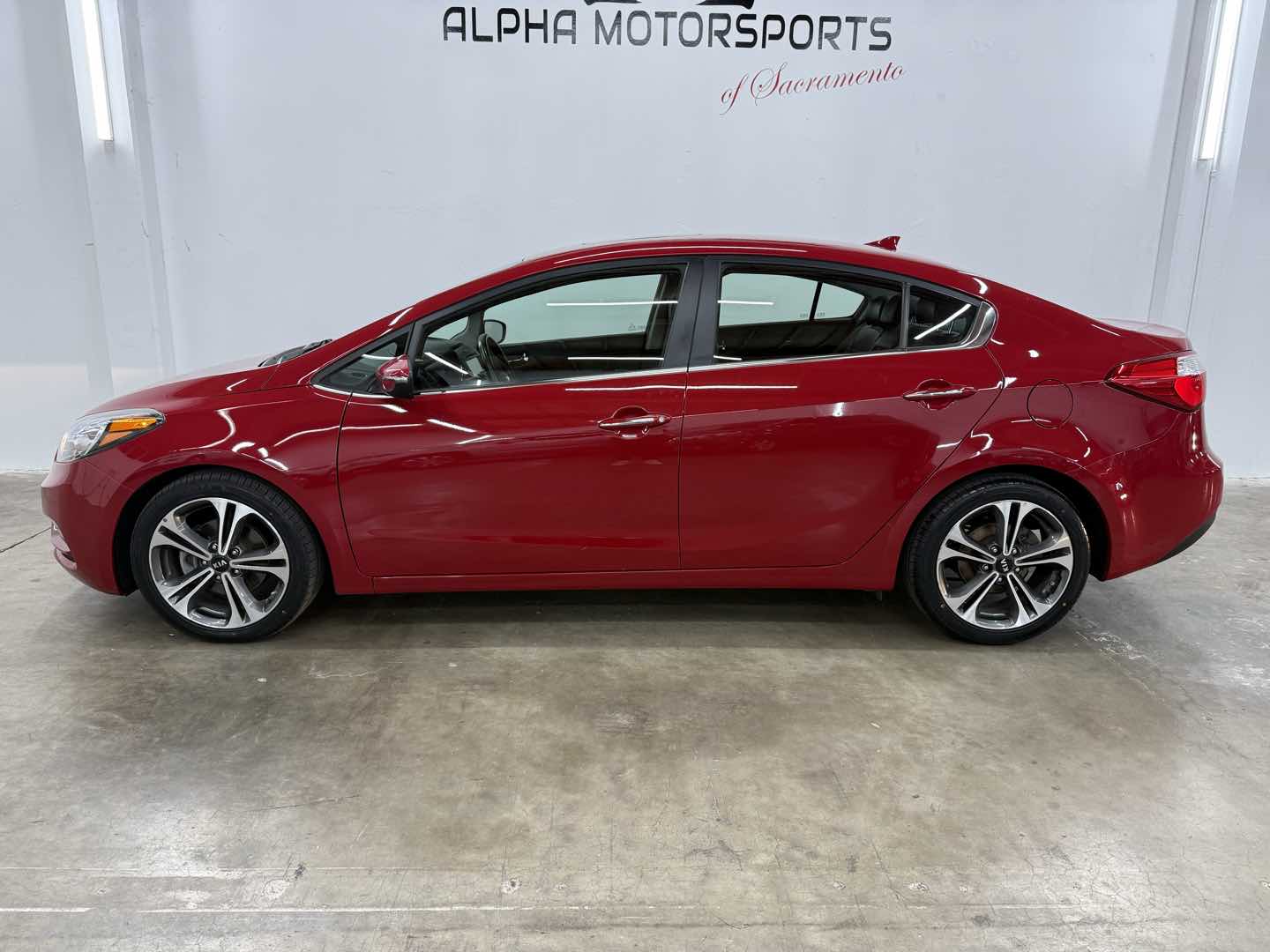 2016 Kia Forte EX - Photo 2
