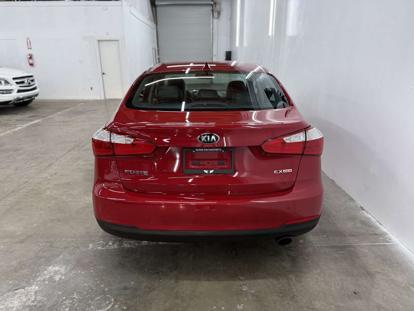 2016 Kia Forte EX - Photo 4