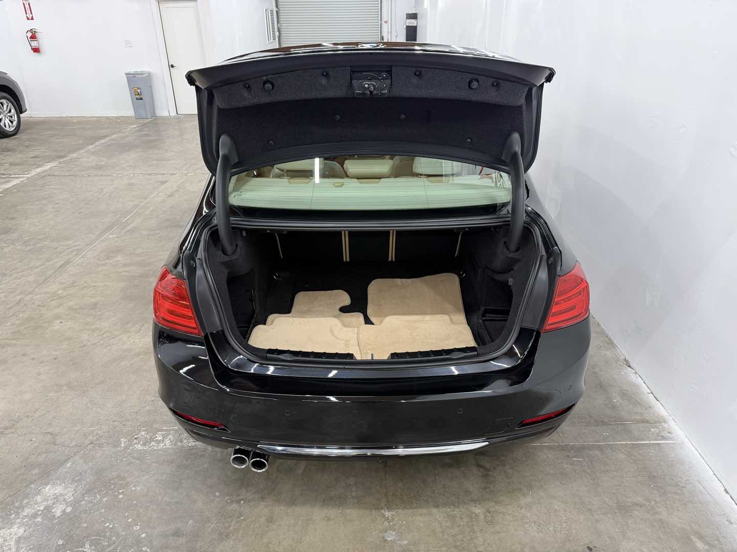 2013 BMW 3 Series 328i - Photo 5