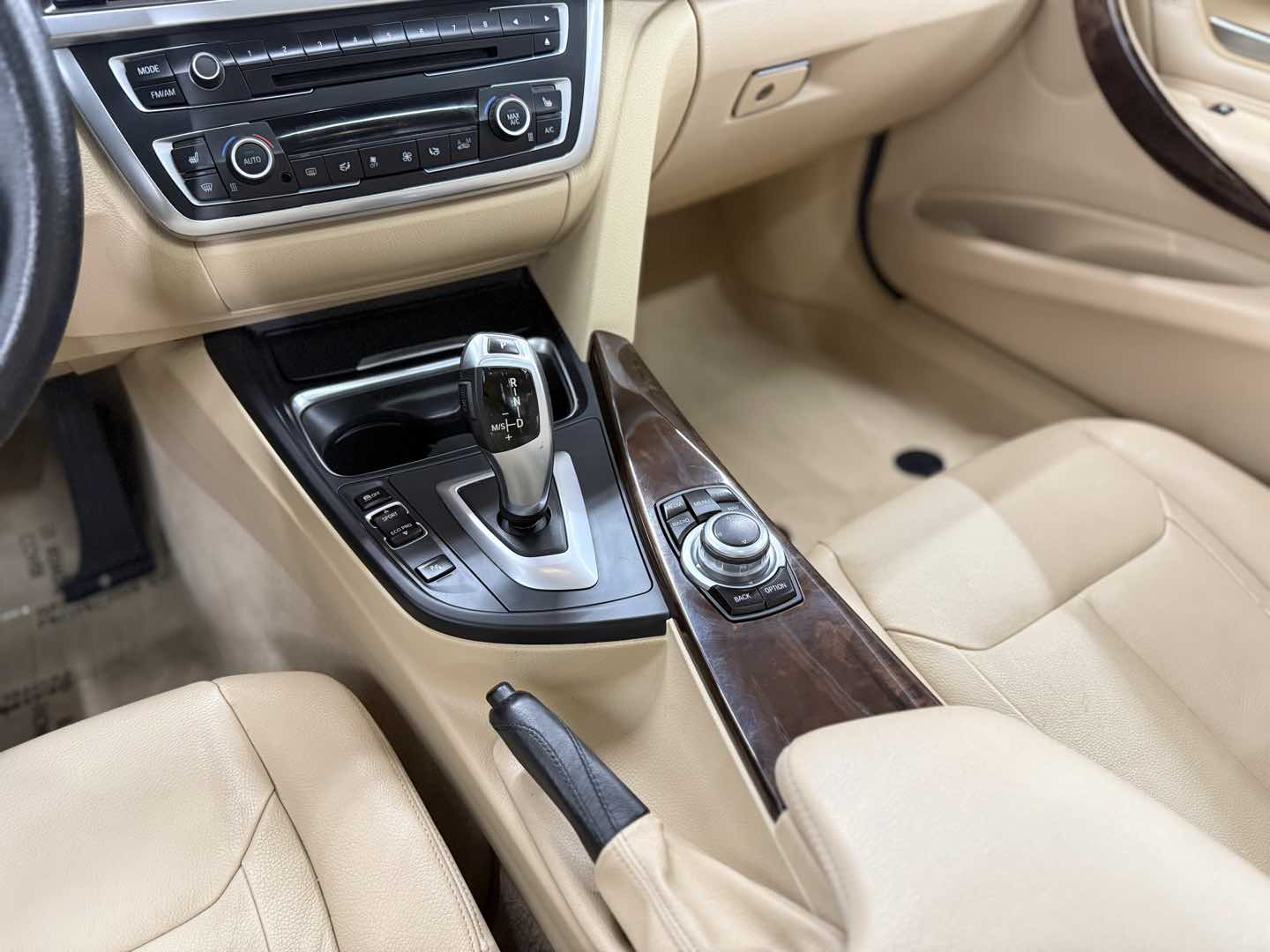 2013 BMW 3 Series 328i - Photo 21