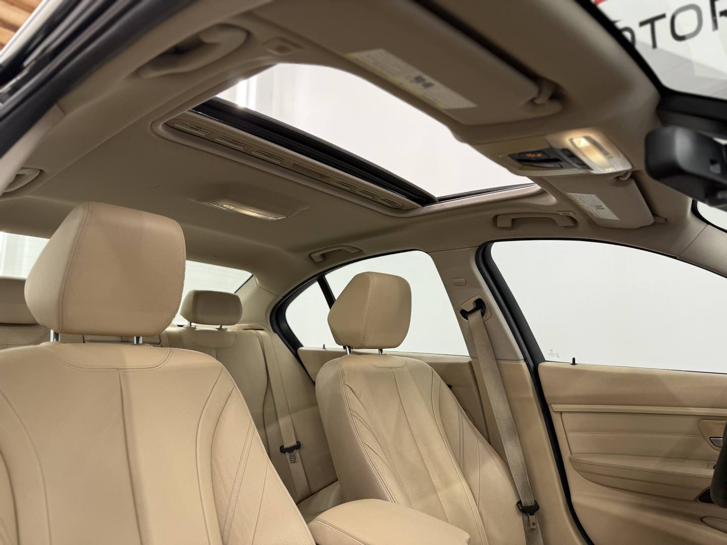 2013 BMW 3 Series 328i - Photo 23