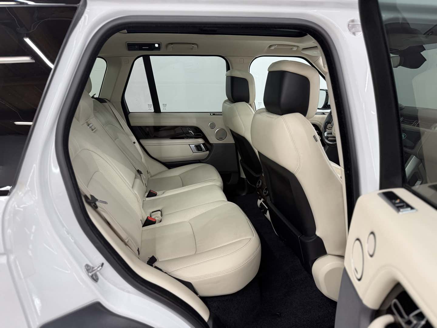 2020 Land Rover Range Rover HSE - Photo 19