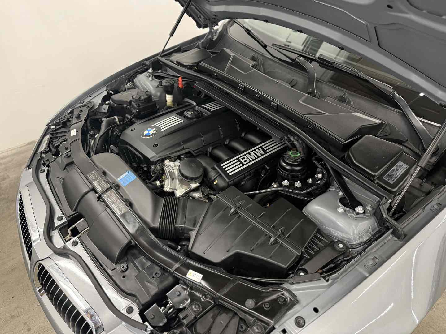 2011 BMW 3 Series 328i - Photo 13