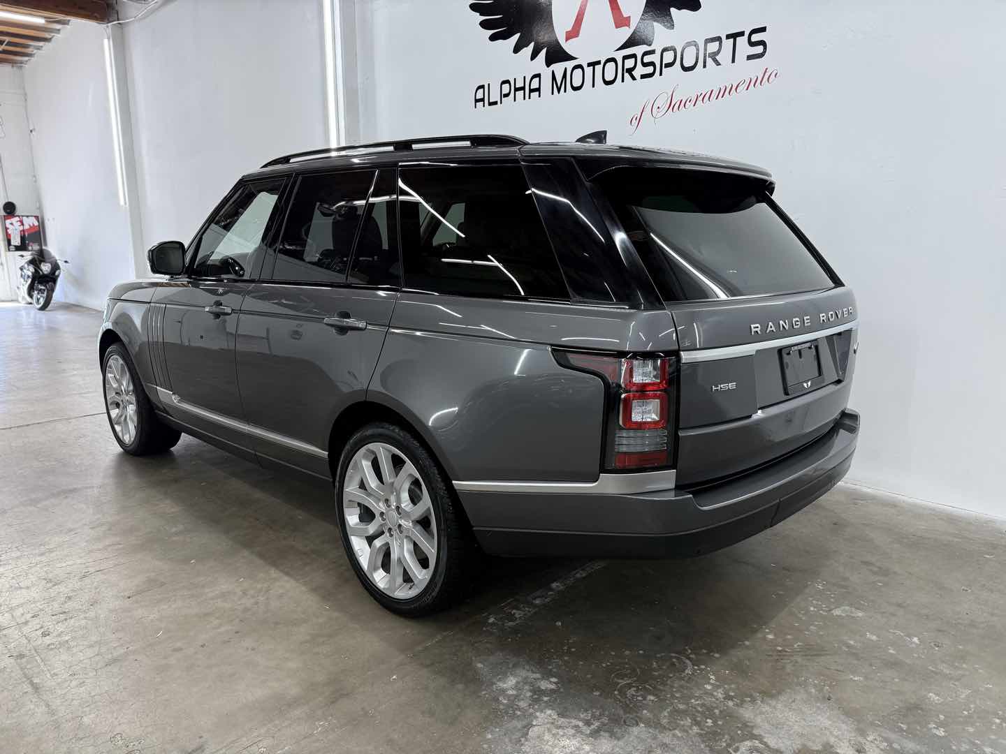 2017 Land Rover Range Rover HSE - Photo 4