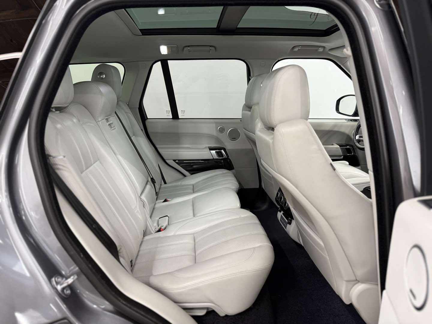 2017 Land Rover Range Rover HSE - Photo 21