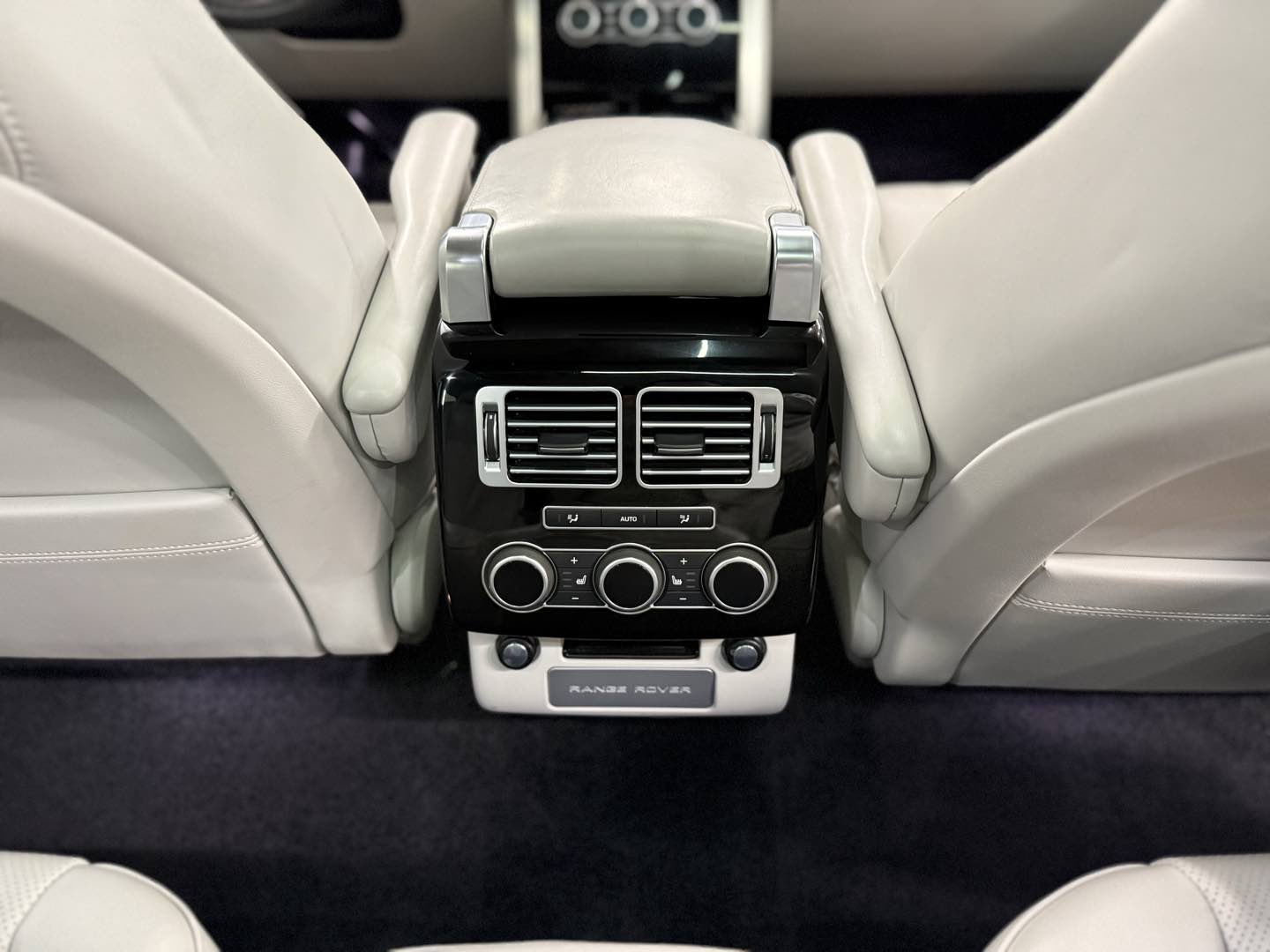 2017 Land Rover Range Rover HSE - Photo 25