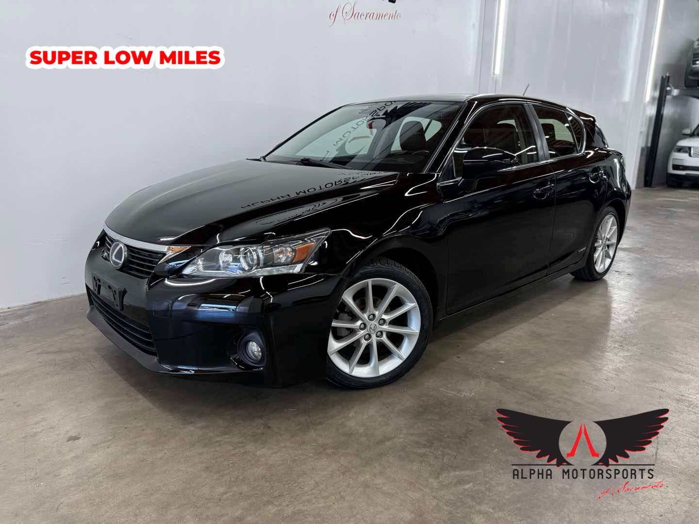 2013 Lexus CT 200h 200h's photo