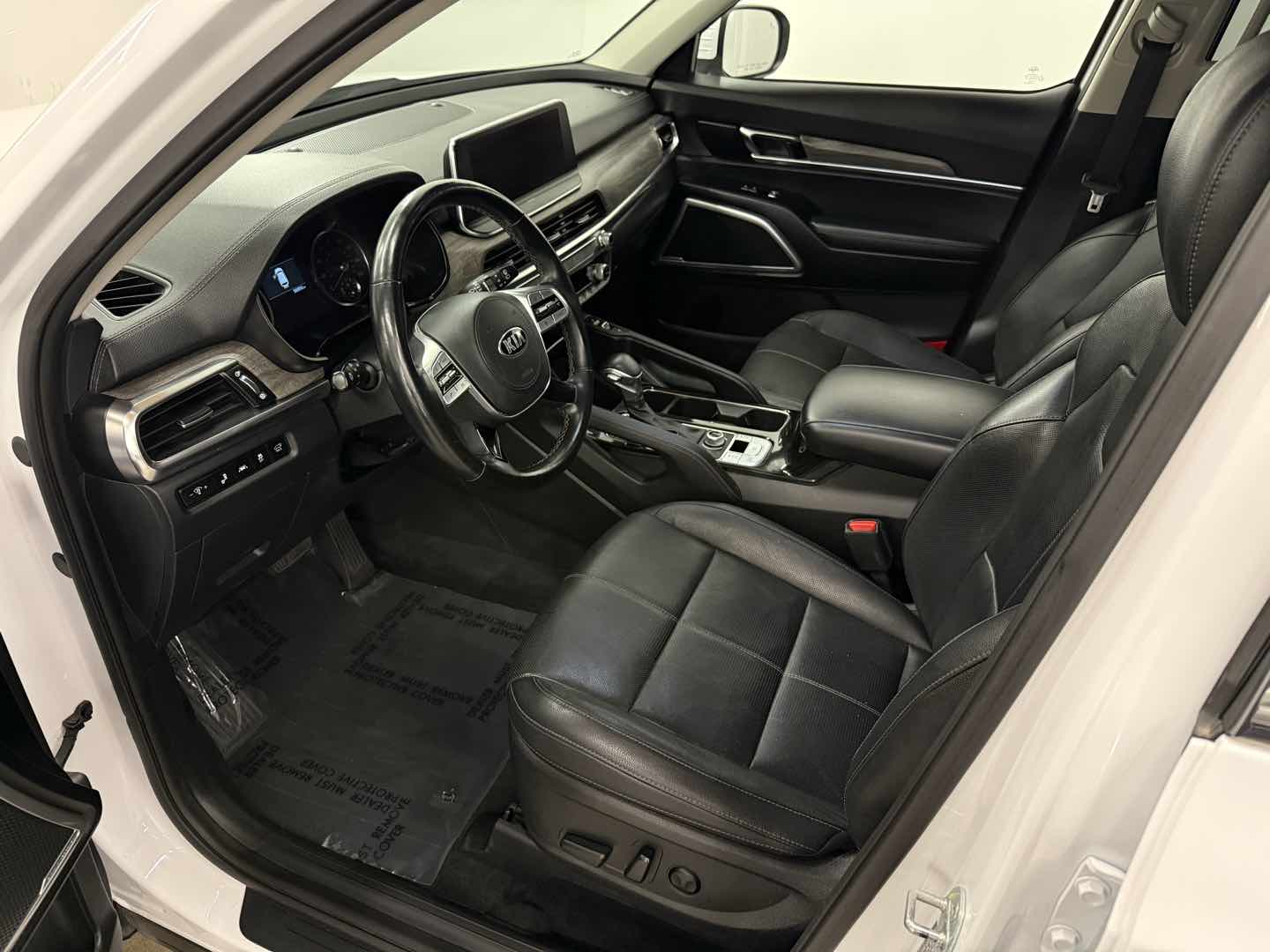 Kia Telluride photo 14