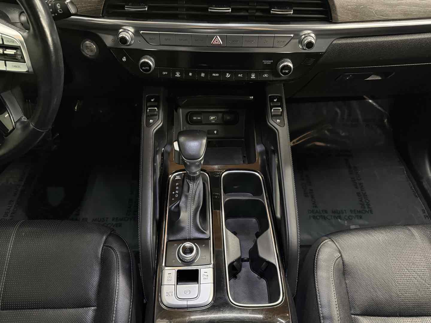 Kia Telluride photo 24