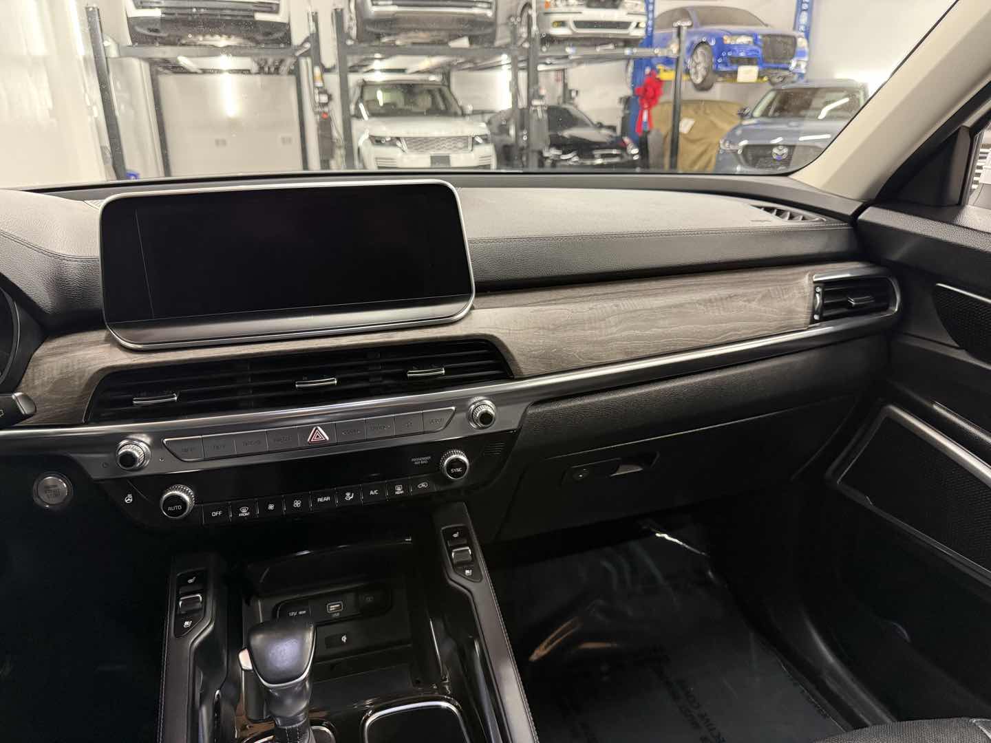 Kia Telluride photo 25