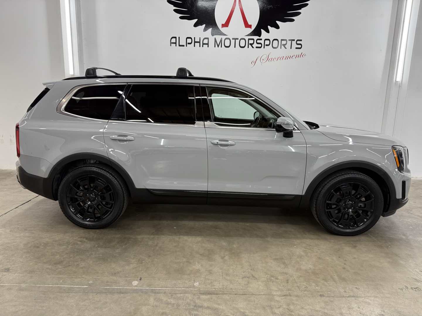 Photo 6 of this Kia Telluride