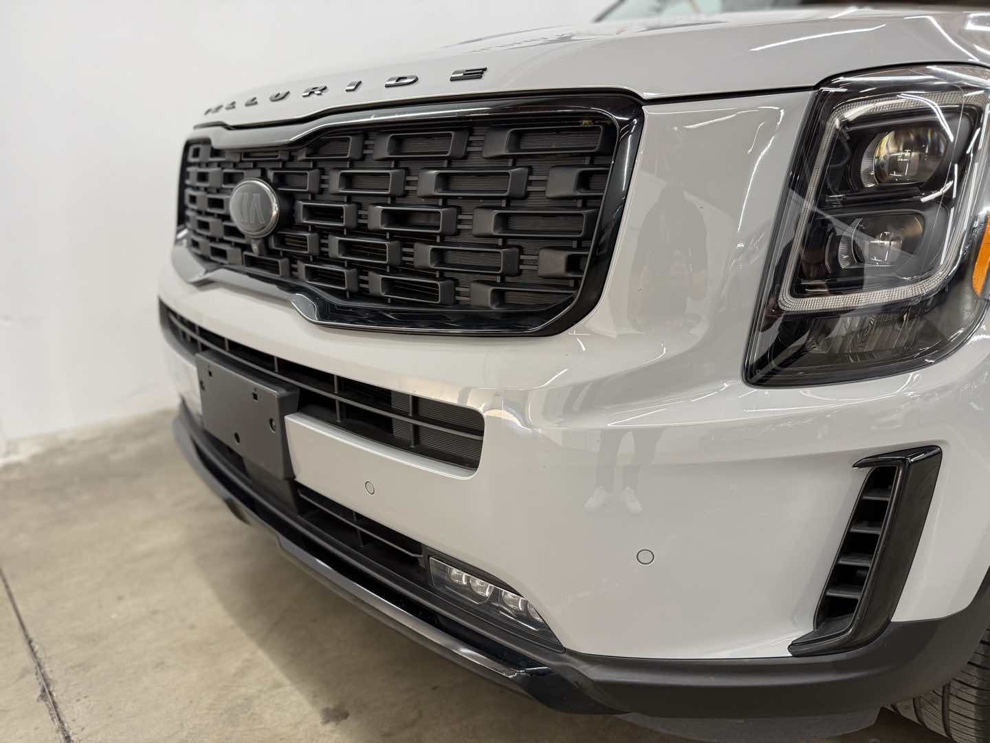 Photo 9 of this Kia Telluride