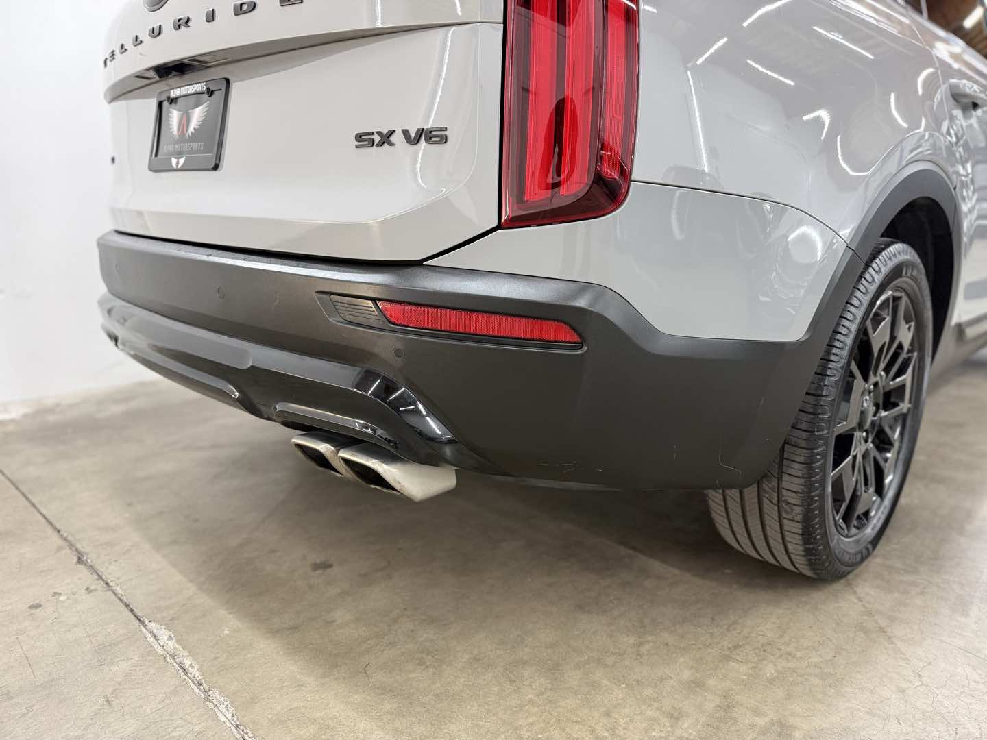 Photo 11 of this Kia Telluride