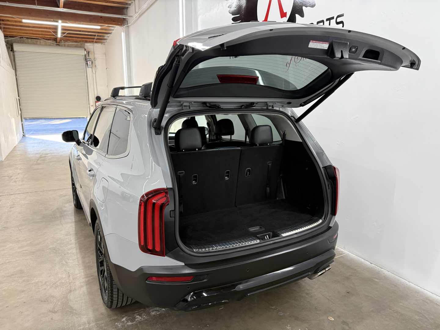 Photo 13 of this Kia Telluride