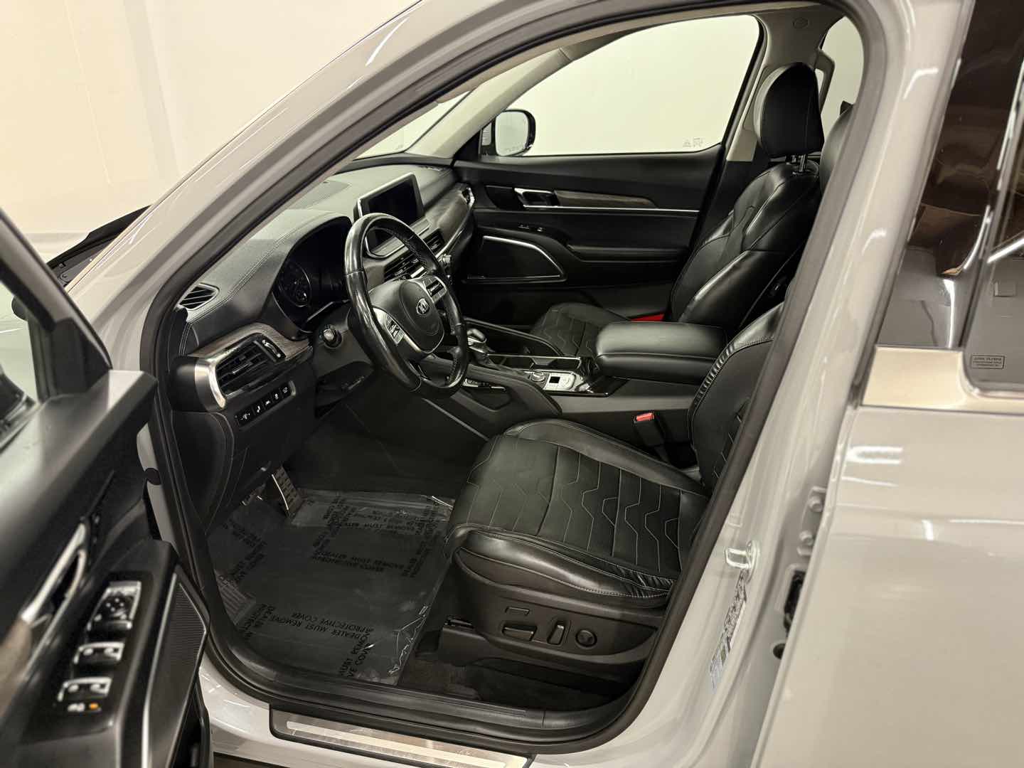 Photo 15 of this Kia Telluride