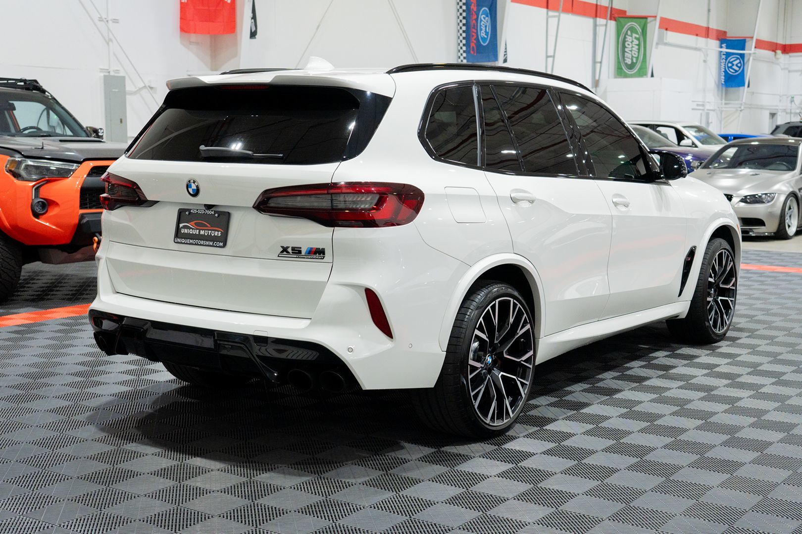 Photo 8 of this BMW X5M