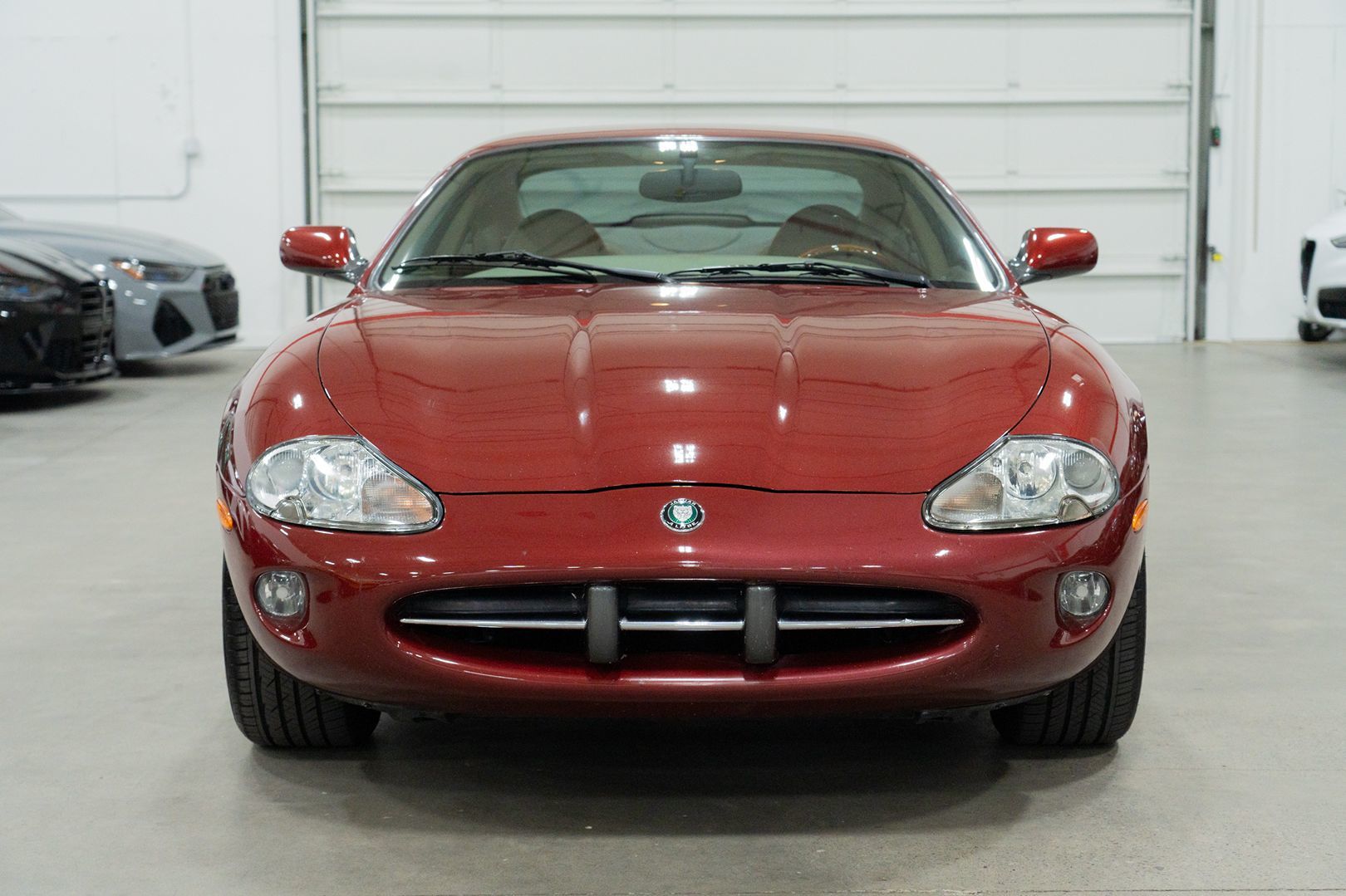 1999 Jaguar XK 8 photo 2