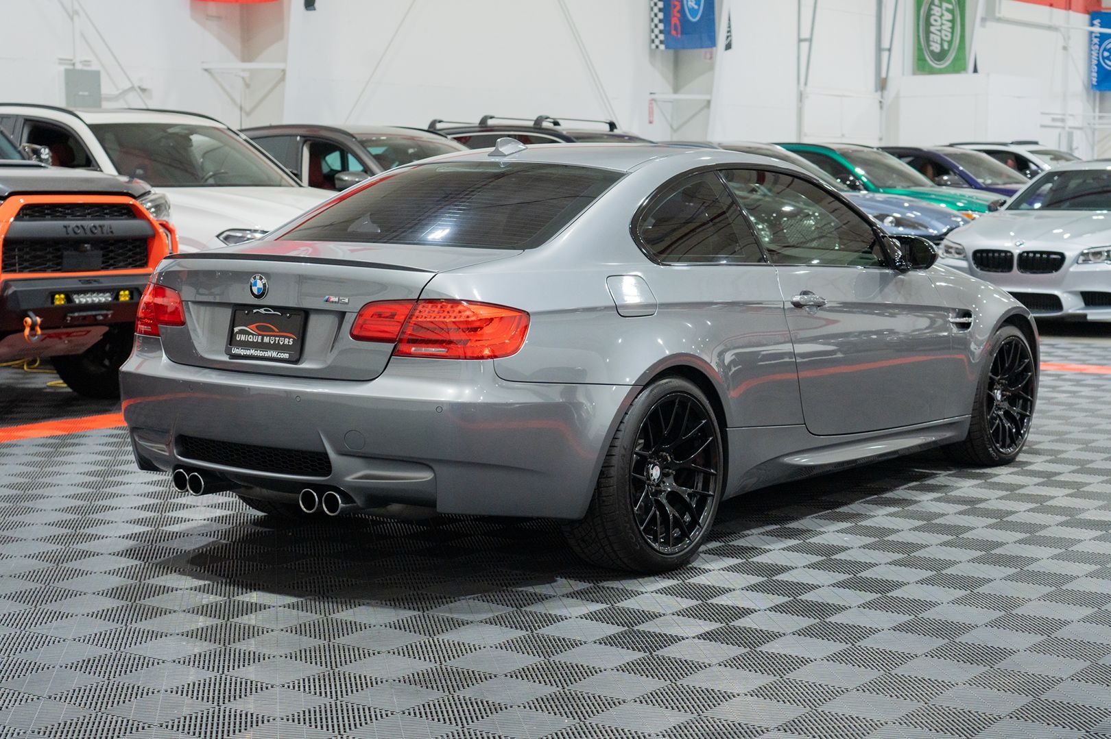 Photo 7 of this BMW M3