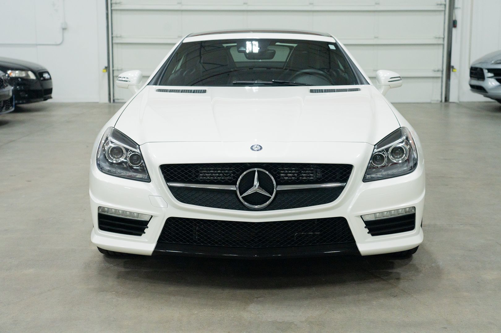 2014 Mercedes Benz SLK 55 AMG photo 2