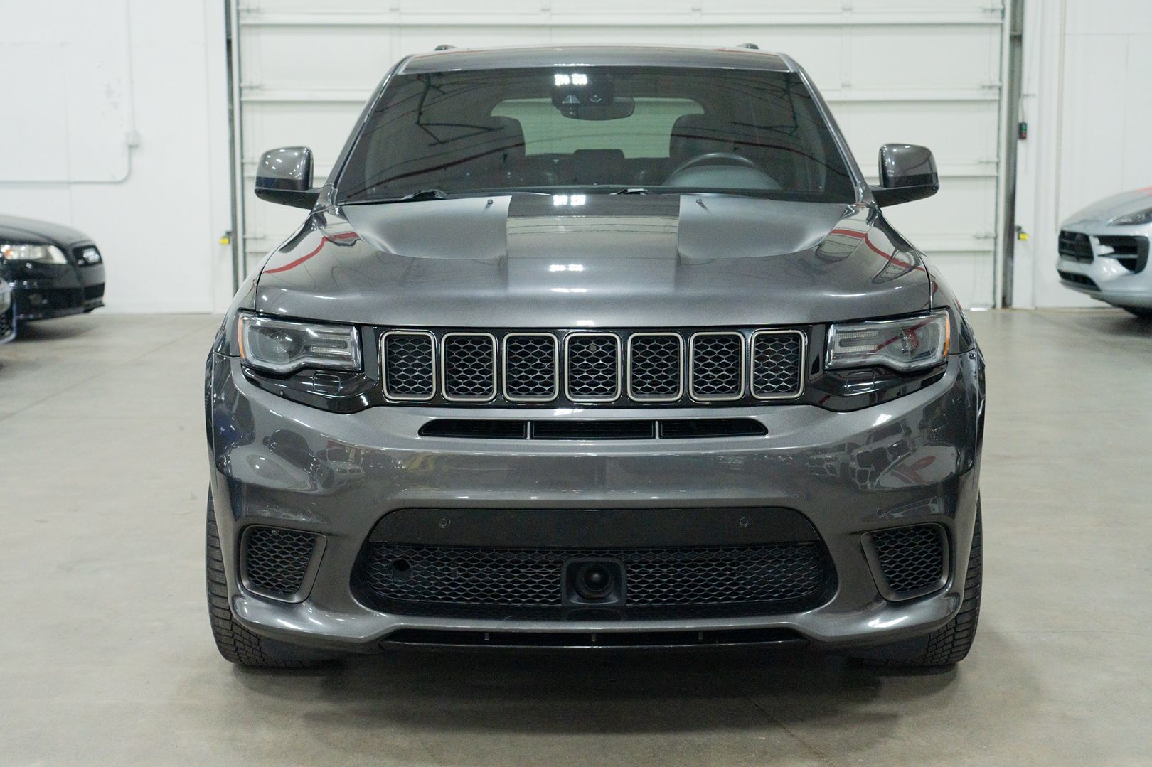 2018 Jeep Grand Cherokee Trackhawk photo 2