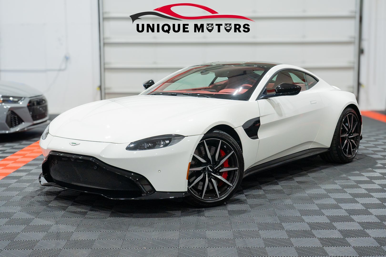 White 2019 Aston Martin Vantage Coupe Rear-Wheel Drive Automatic
