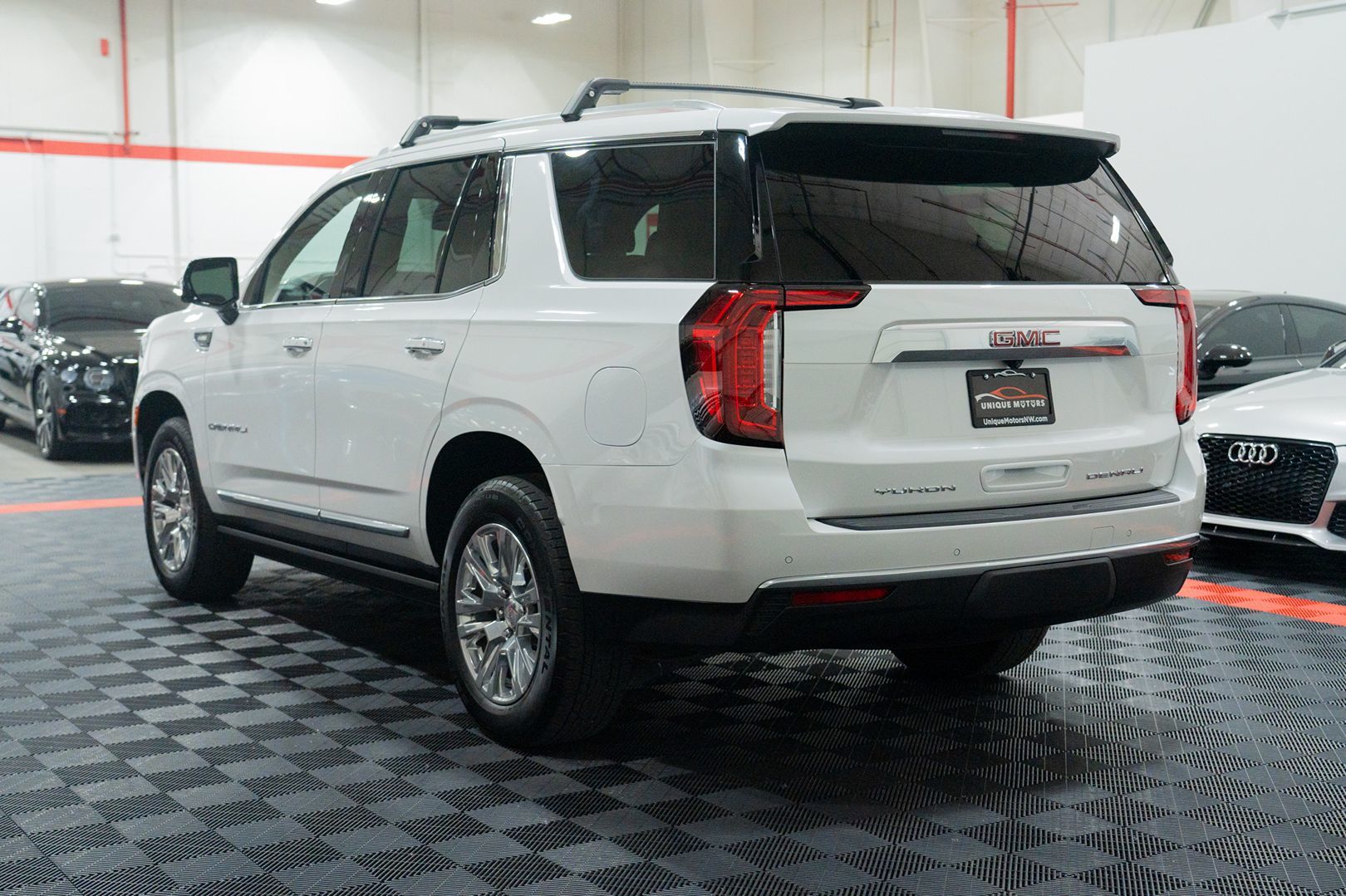 Photo 4 of this GMC Yukon