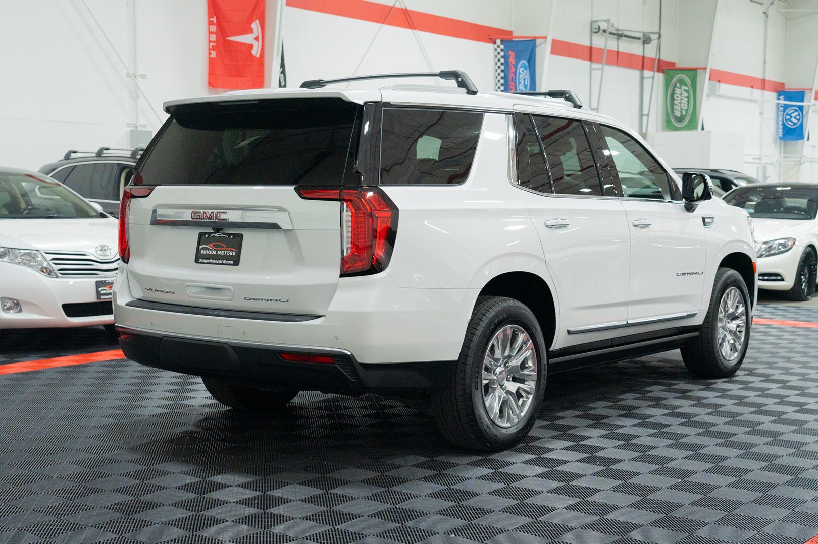 Photo 8 of this GMC Yukon