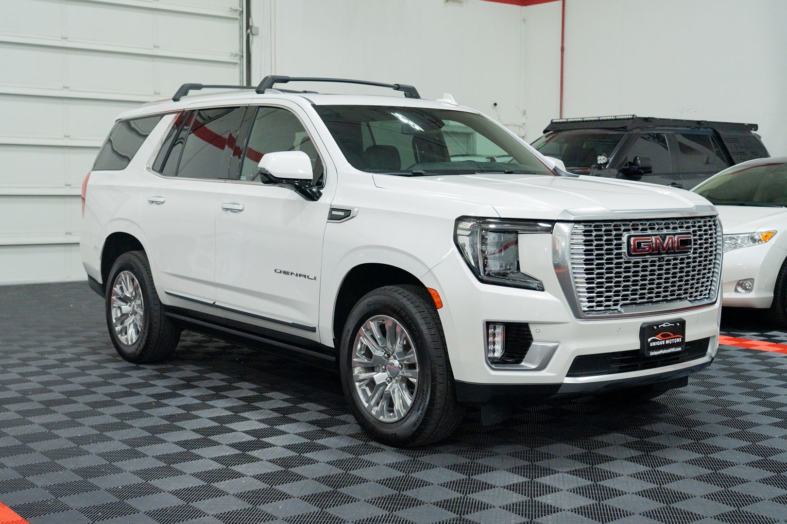Photo 12 of this GMC Yukon