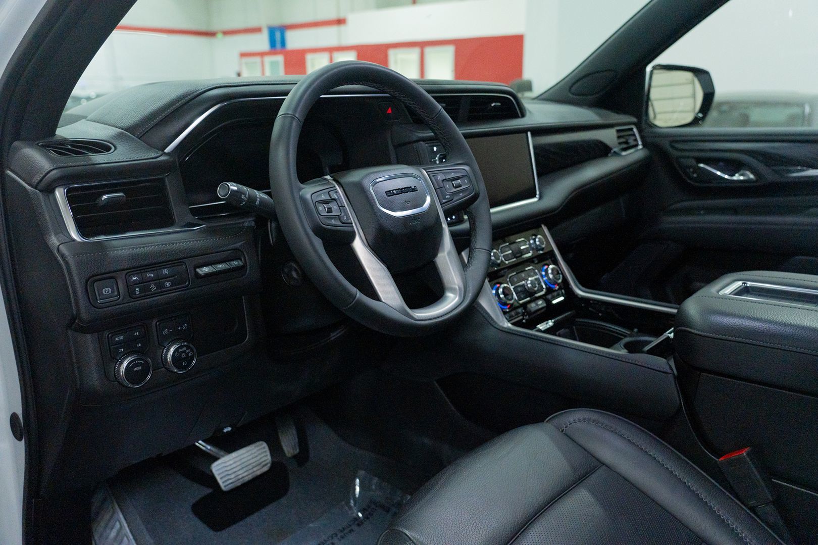 Photo 25 of this GMC Yukon