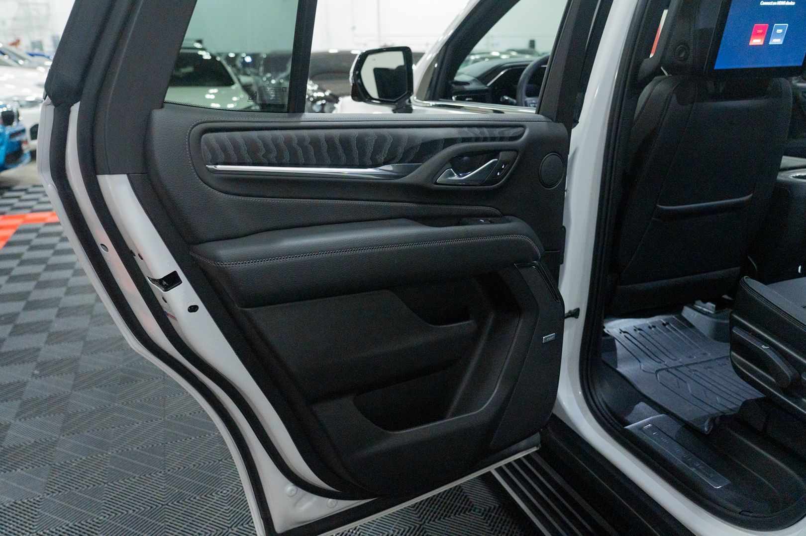 Photo 27 of this GMC Yukon